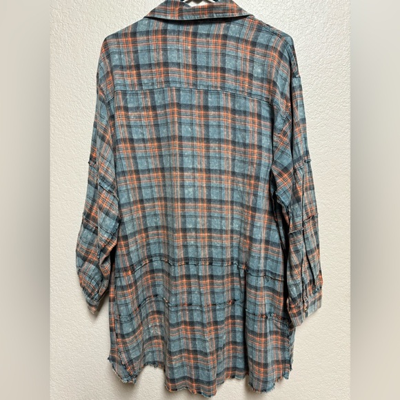 Stone Cliff Plaid Tunic Women’s Plaid Button Down Distressed Shirt / Dress - Picture 2 of 3